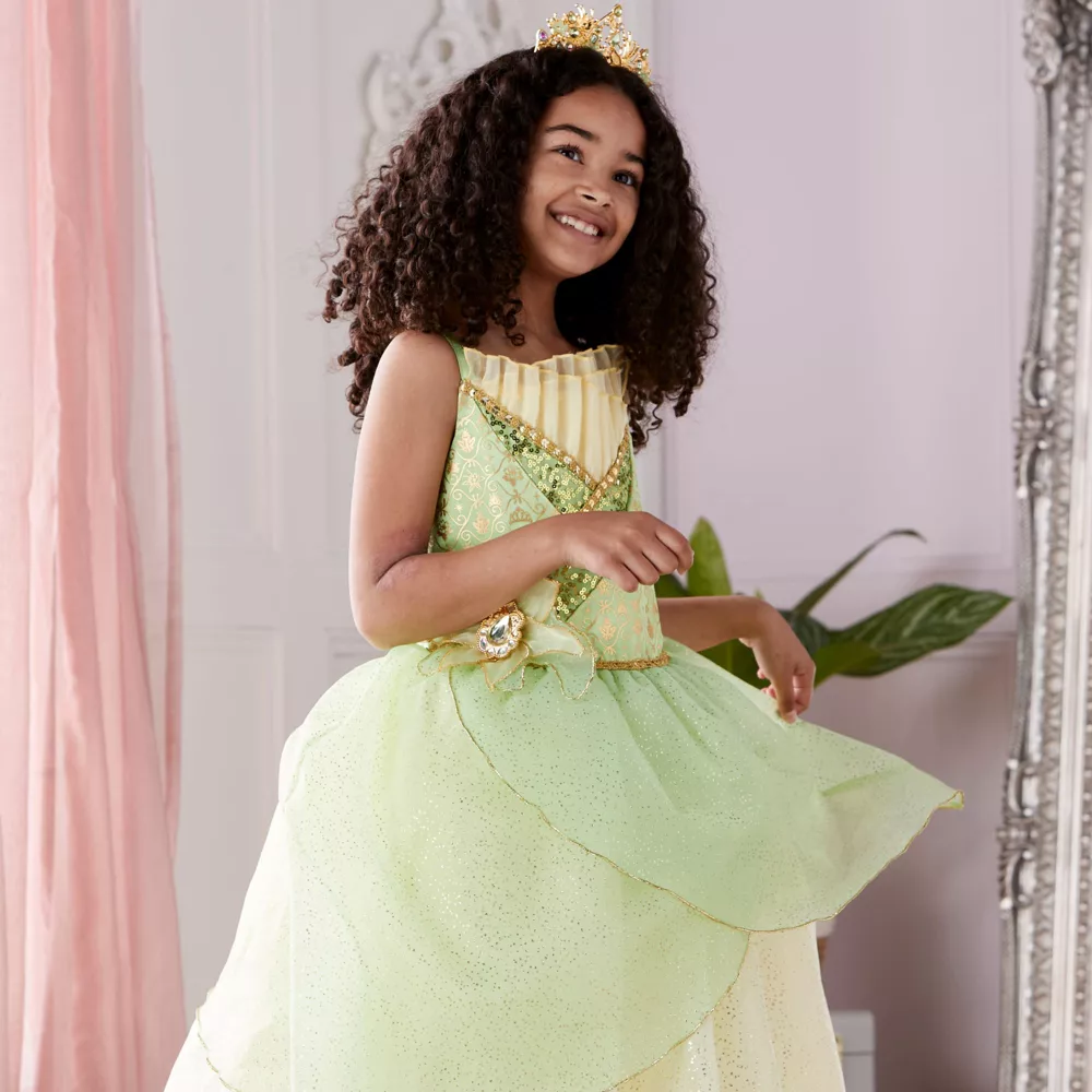 Disney Store Déguisement Tiana Pour Enfants, La Princesse Et La Grenouille 2 Disney Store Déguisement Tiana Pour Enfants, La Princesse Et La Grenouille – Image 2