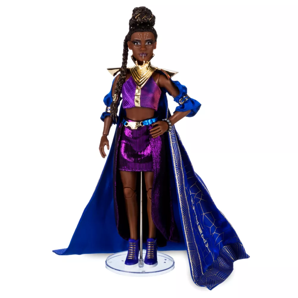 Disney Store Poupée Shuri En édition Limitée, Black Panther: World Of Wakanda 1 Disney Store Poupée Shuri En édition Limitée, Black Panther: World Of Wakanda