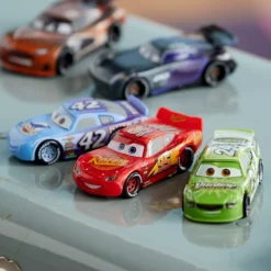 Disney Store Coffret Deluxe De Figurines, Disney Pixar Cars -Jouets Soldes 460061323713 3