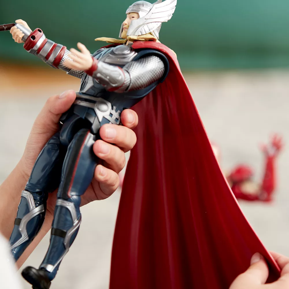 Disney Store Power Icons Figurine Thor Parlante, Thor: Love And Thunder 3 Disney Store Power Icons Figurine Thor Parlante, Thor: Love And Thunder – Image 3