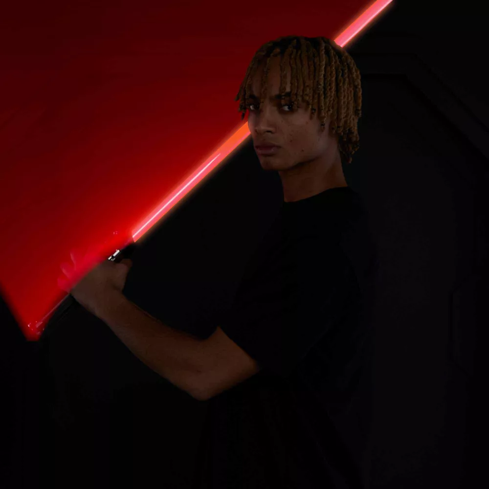 Disney Store Sabre Laser Dark Vador Legacy 3 Disney Store Sabre Laser Dark Vador Legacy – Image 3
