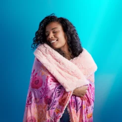 Disney Store Coussin Couverture Ariel, La Petite Sirène (2023) 8 Disney Store Coussin Couverture Ariel, La Petite Sirène (2023) -Jouets Soldes 465043952424 2