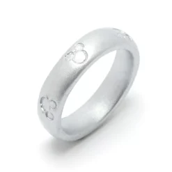 Disney Store Décoration Boîte De Bague De Fiançailles Mickey à Suspendre 9 Disney Store Décoration Boîte De Bague De Fiançailles Mickey à Suspendre -Jouets Soldes 465062431863 3