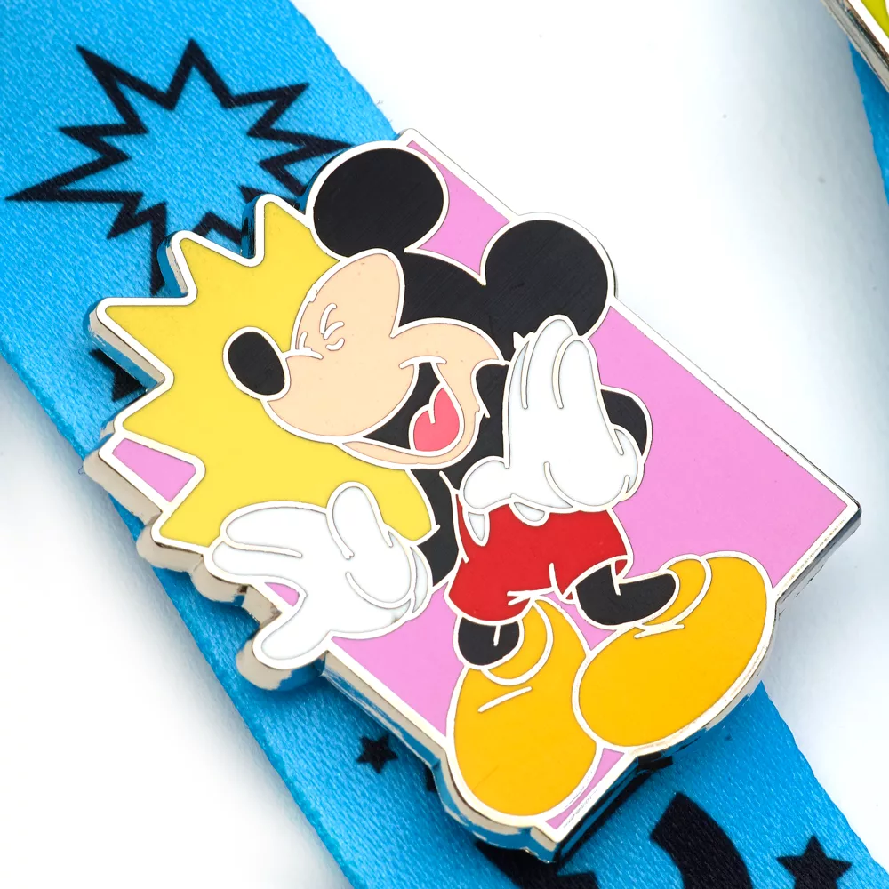 Disney Store Ensemble Pin's Et Tour De Cou Mickey 4 Disney Store Ensemble Pin's Et Tour De Cou Mickey – Image 4